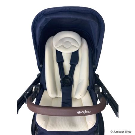 R ducteur d assise Universel pour Poussette Newborn Nest Blanc Cybex