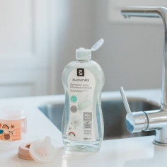 Gel nettoyant spécial biberons et tétines Suavinex 2