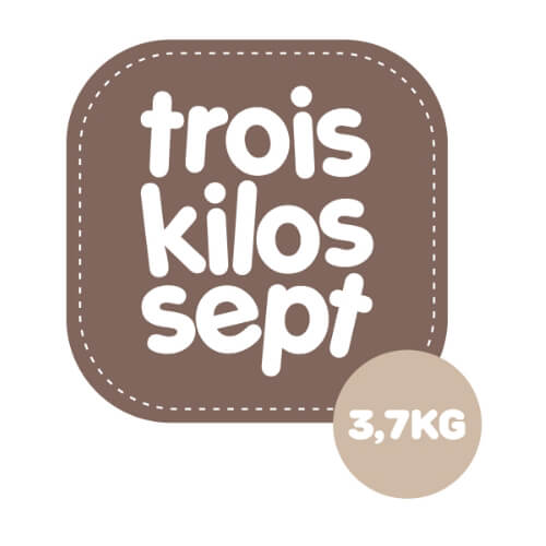 Trousseau naissance - brassière chaussons et bonnet Trois Kilos Sept